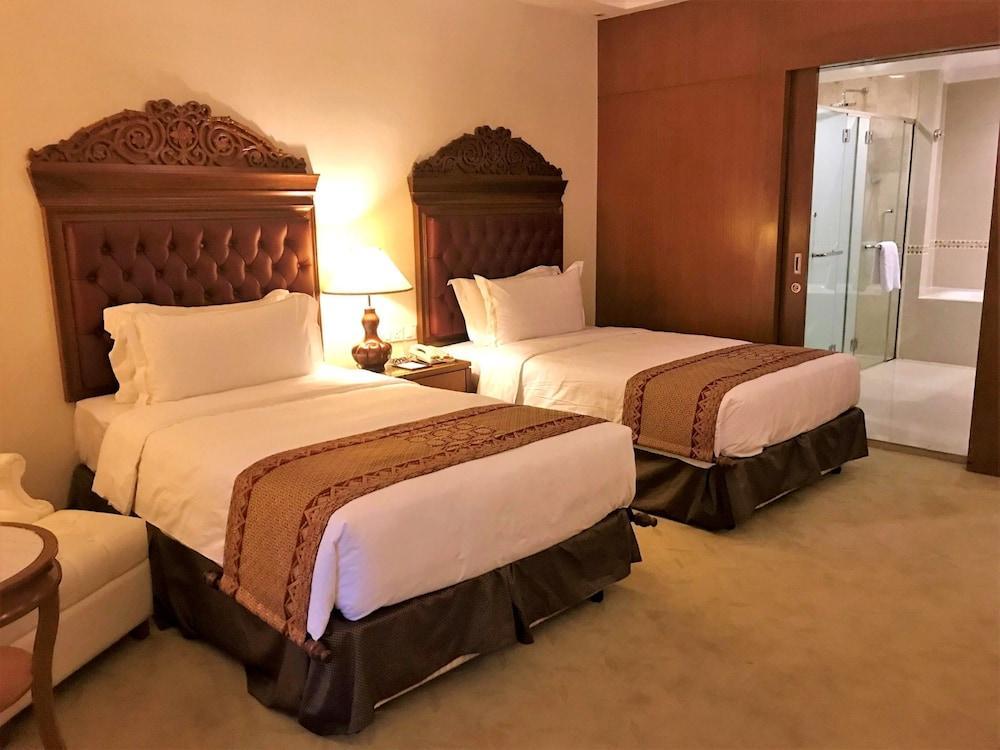 Отель Royale Chulan Куала-Лумпур Экстерьер фото Deluxe room
